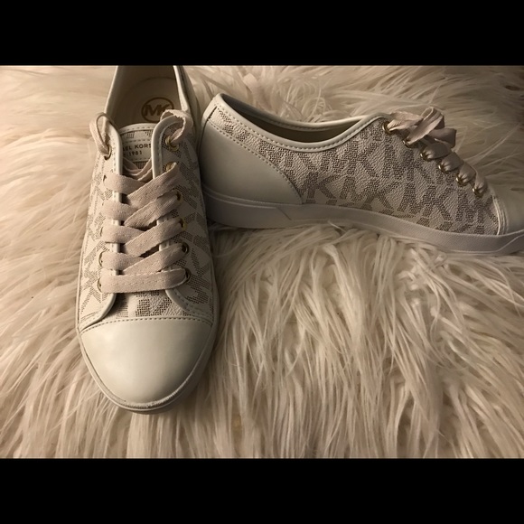 michael kors signature sneakers